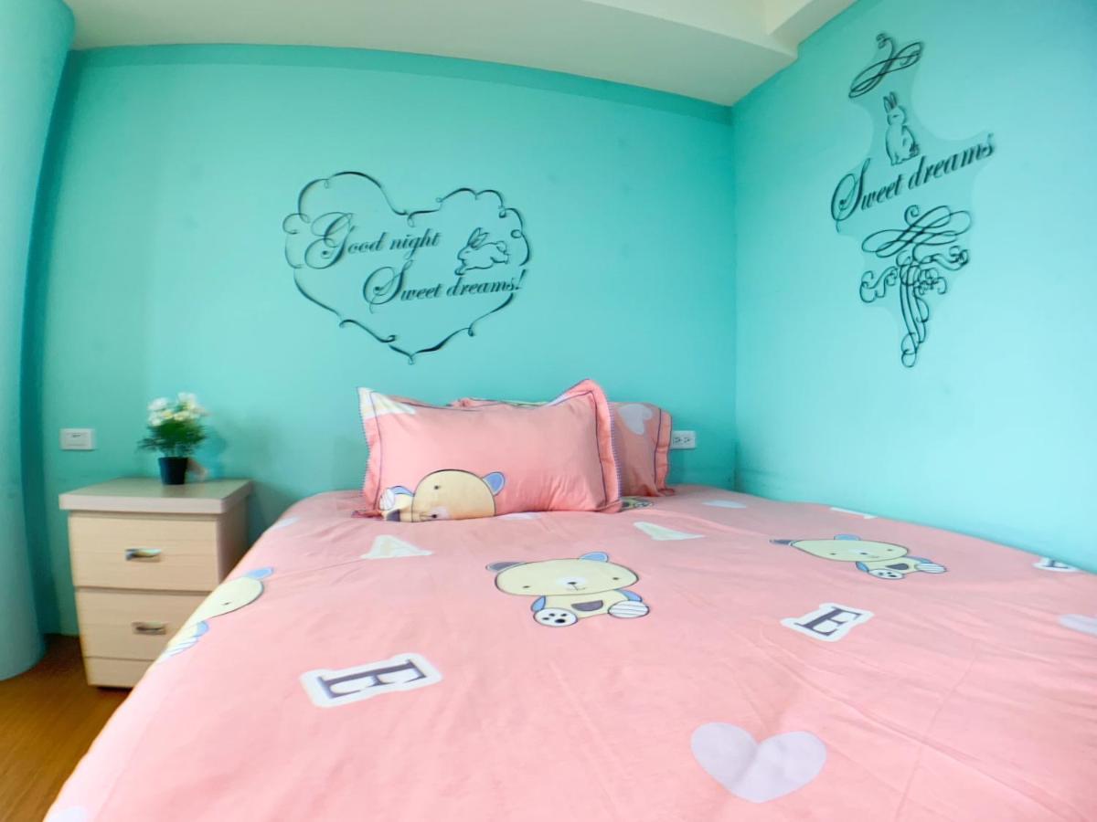 星霖之家 Apartment Taichung Bagian luar foto